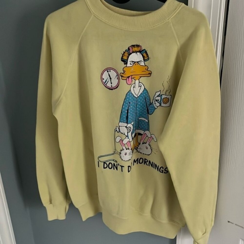 Vintage crew neck, size large
